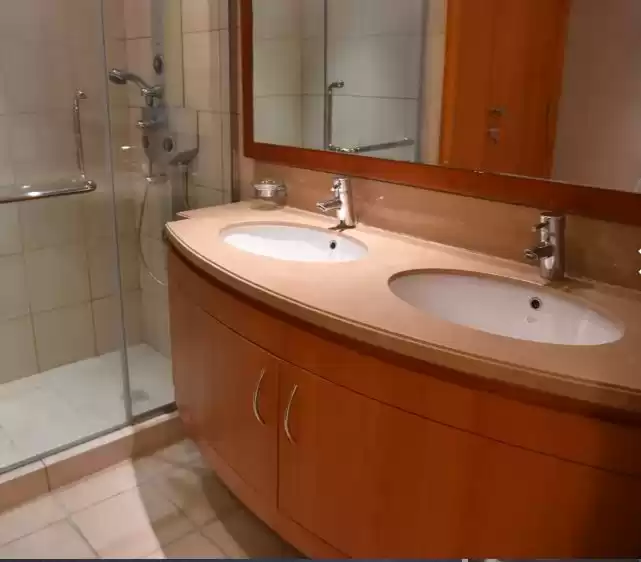 Residential Ready Property Studio S/F Apartment  for rent in Al Sadd , Doha #10626 - 1  image 